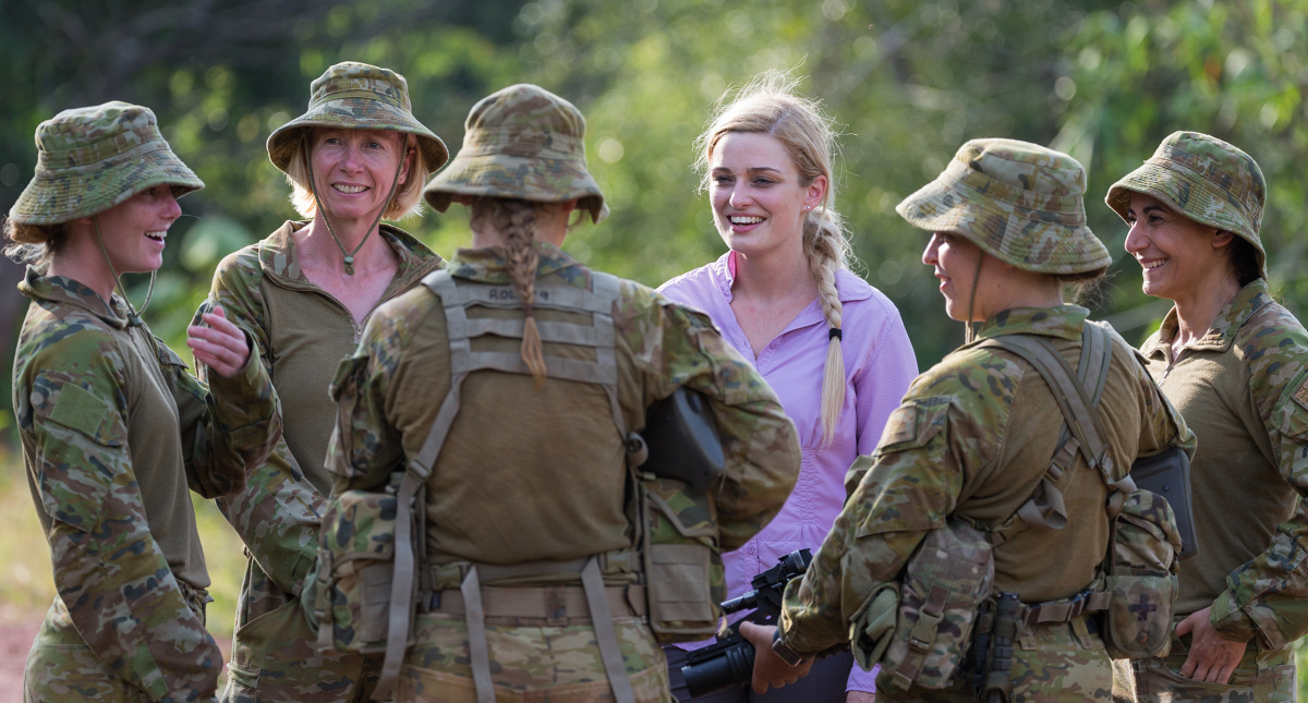 Australian Army soldiers chats with Ms Dominique Lamb, Chief Executive Officer of National Retail Association, following a range practice at Gurun field firing range in Malaysia on 10 January 2017. *** Local Caption *** Nineteen executives and small business owners from across the ACT, NSW and southern Queensland were loaded into the back of a C17 Globemaster III and dropped onto Malaysias Butterworth Air Force Base on Monday 9 January as part of Exercise Boss Lift 2017 to experience the training their civilian employees undertake in the Army Reserve. Currently over 100 Australian Army Reserve soldiers are in Malaysia for three months of intensive training and activities supporting Australian Defence engagement in South East Asia. Their civilian employers range from real estate agents and tradesmen to senior public servants.  Exercise Boss Lift participants will gain a deeper understanding of the training, skills and capabilities that Reservists can bring back to the civilian workforce. Recognising the contribution that civilian employers make, in releasing employees for training and operational service, is crucial in the Reserves ability to deliver relevant capability to Defence. For more information on the benefits available to current and future employers of Defence Reservists, visit www.defencereservesupport.gov.au or call: 1800 803 485. For information on how you can get involved in the Australian Army Reserve at your local depot, visit www.defencejobs.gov.au or phone: 131901